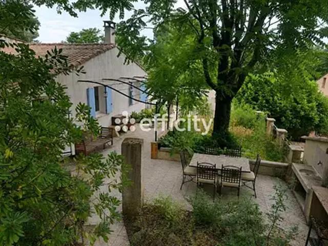 La Roque d'Anthéron 13640 Achat / Vente maison 6 pièces t6 jardin terrasse
