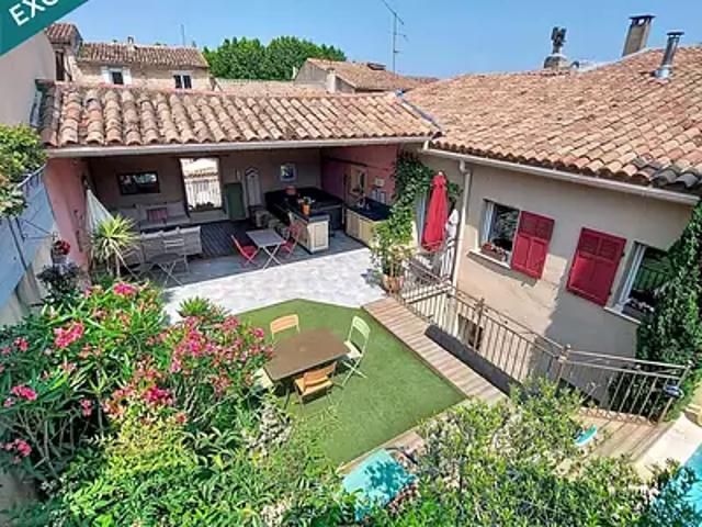 La Roque d'Anthéron 13640 Achat / Vente maison 7 pièces t7 parking