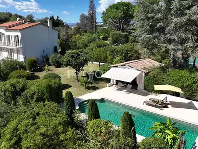 La Roquette sur Siagne 06550 Achat / Vente maison 8 pièces t8 piscine