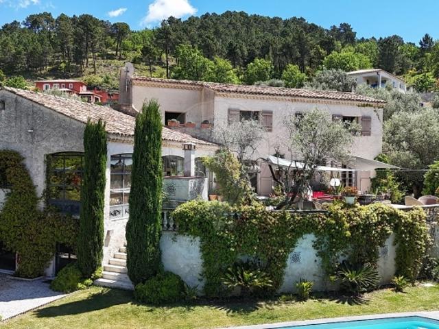 LA ROQUETTE SUR VAR, maison à vendre, 10 pièces, 320 m²