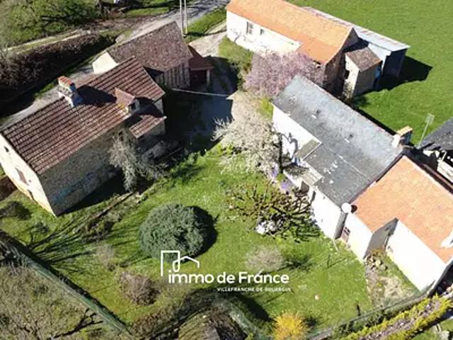 La Rouquette 12200 Achat / Vente maison 6 pièces t6 au dernier étage cave