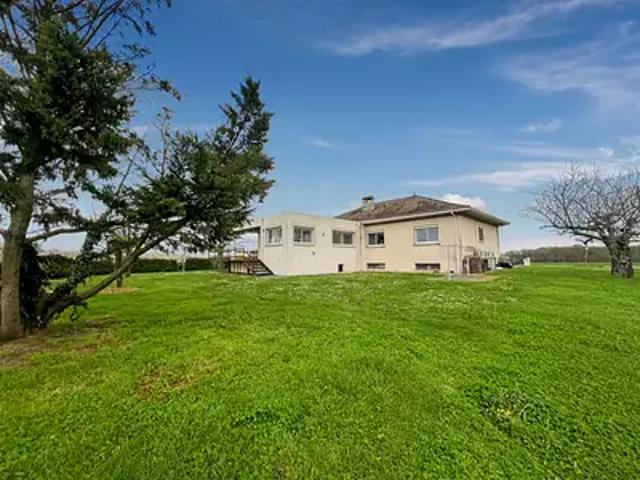 La Salvetat Saint Gilles 31880 Achat / Vente maison 5 pièces t5 terrasse parking