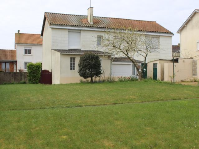 La Salle et Chapelle Aubry Vente Maison 49