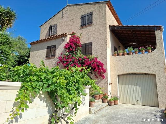 La Seyne sur mer, Maison type 4 avec garage, terrain 500 M²+ grand sous sol