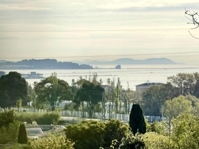 LA SEYNE SUR MER MAISON AU CALME VUE MER