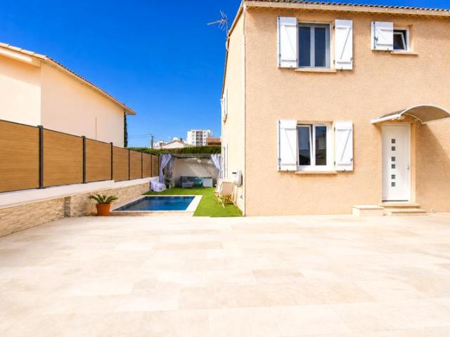 LA SEYNE SUR MER MAISON AVEC PISCINE, JARDIN ET PANNEAUX S