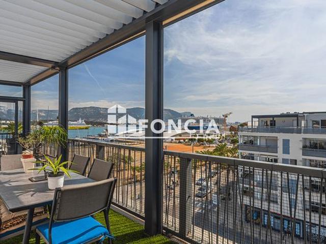 La seyne sur mer toit terrasse vue magnifique sur la rade de toulon garage ascenseur