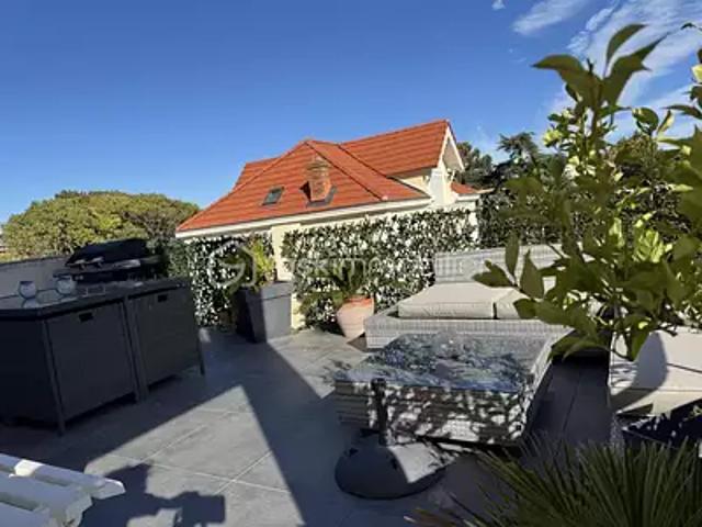 La Seyne sur Mer 83500 Achat / Vente appartement 2 pièces t2 terrasse cave