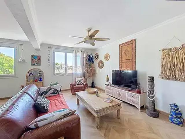 La Seyne sur Mer 83500 Achat / Vente appartement 3 pièces t3 cave balcon