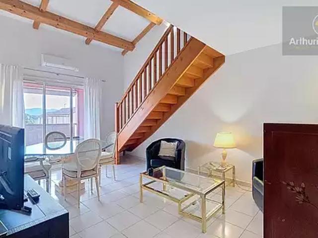 La Seyne sur Mer 83500 Achat / Vente appartement 4 pièces t4 au dernier étage