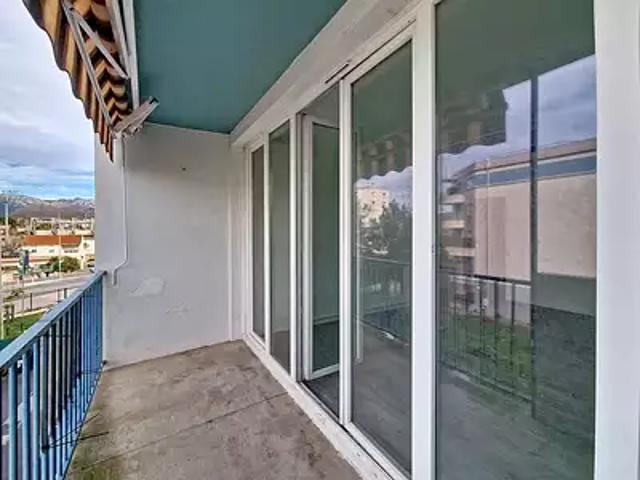 La Seyne sur Mer 83500 Achat / Vente appartement 4 pièces t4 terrasse cave