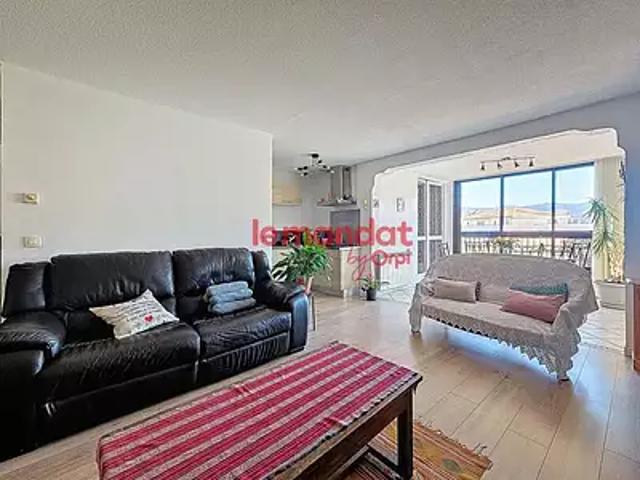 La Seyne sur Mer 83500 Achat / Vente appartement 4 pièces t4 terrasse cave