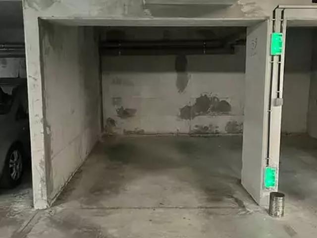 La Seyne sur Mer 83500 Location parking