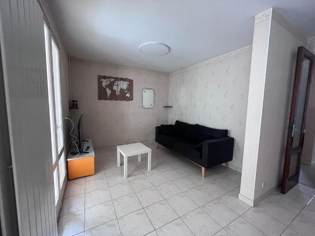 LA SPACIEUSE Location Maison poitiers: 0 m2