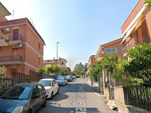La storta spazioso quadrilocale ammobiliato