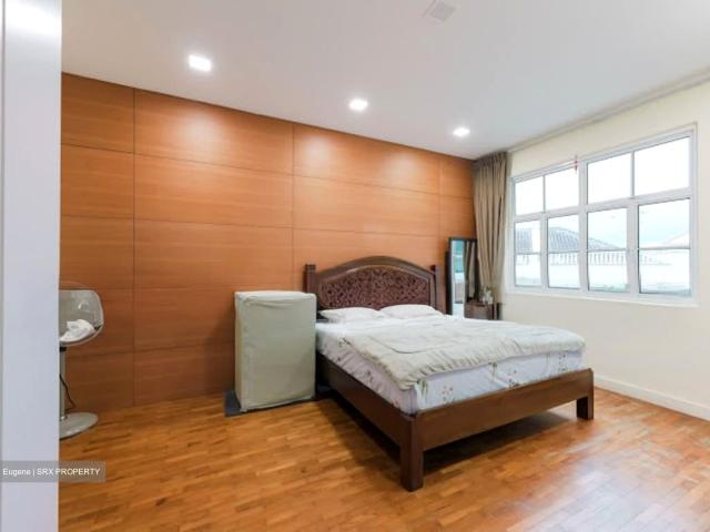La Suisse D11, Condominium