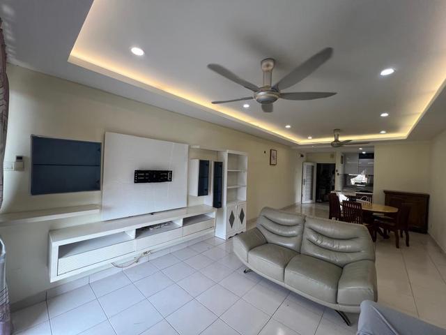 Laman Tasik Condo Bandar Sri Permaisuri Cheras Kuala Lumpur