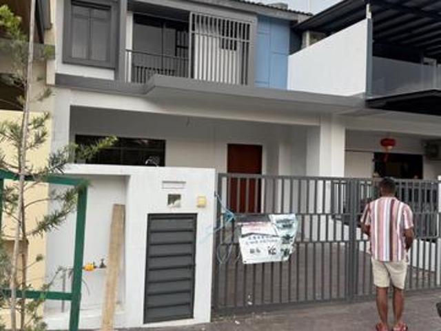 Laman Citra Gelang patah 4 bed 3bath tuas nusajaya