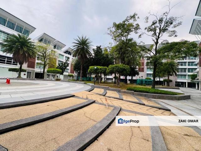 Laman Seri Business Park