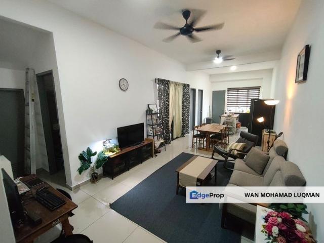 Lambaian Residence