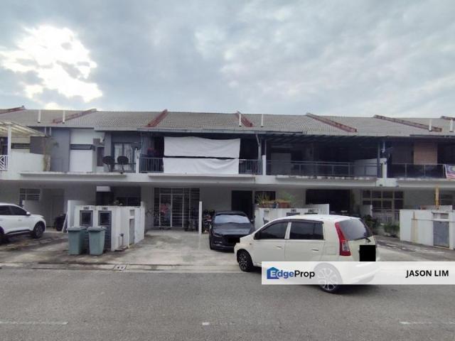 Lambaian Residence