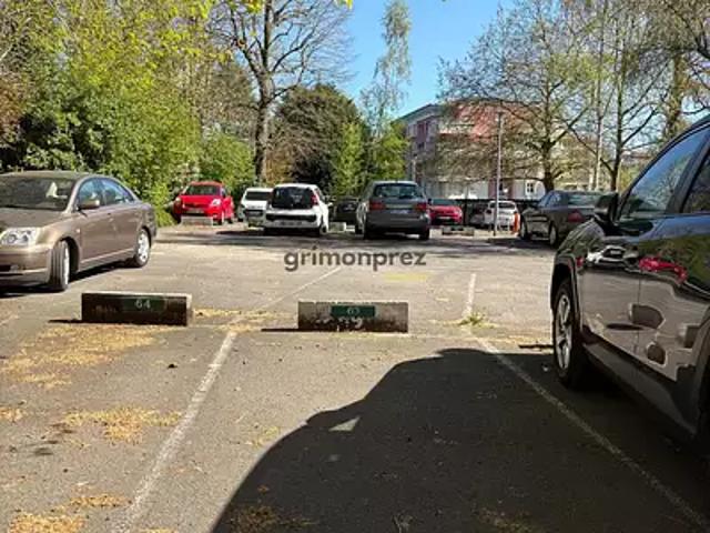 Lambersart 59130 Location parking