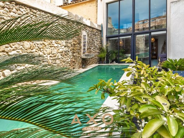 Lambesc Maison 290m² 3 Chambres Piscine 884 000 290m² Lambesc