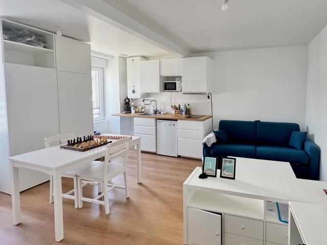 LAMBÉZELLEC Studio meublé de 24m2