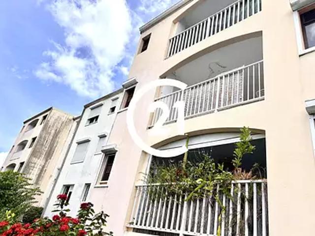 Lamentin 97129 Achat / Vente appartement 3 pièces t3 au dernier étage terrasse