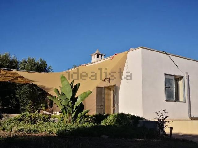 Lamia Autentica Con Vista Mare Nella Campagna Di Ostuni Cara. 69m² Ostuni