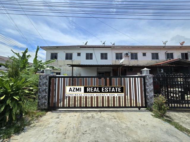Laminated Flooring Taman Ceria Double Storey Terrace Intermediate Miri