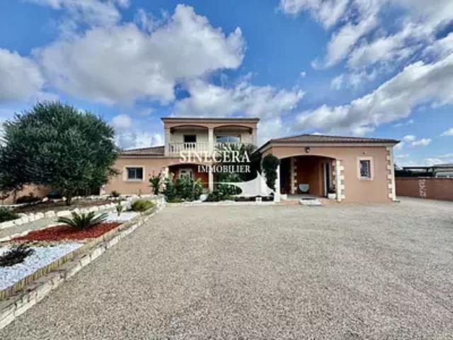 Bergerac 24100 Achat / Vente maison 9 pièces t9 terrasse parking