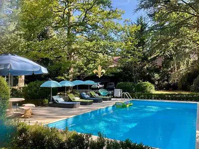Lamorlaye 60260 Achat / Vente maison 6 pièces t6 piscine