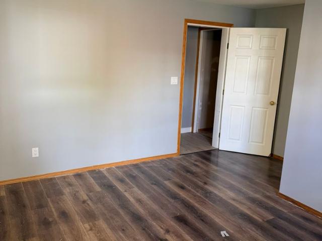 Lampard House – 3 Bedroom Basement Suite with 2 Car Garage