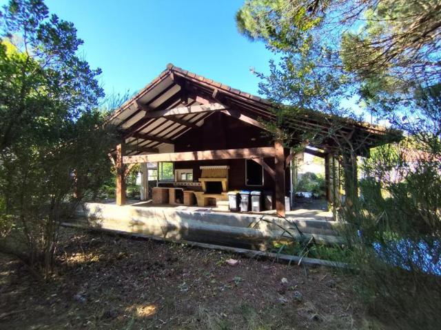Maison 50m² à aménager + jardin 313m² TAUSSAT LES BAINS 185 000