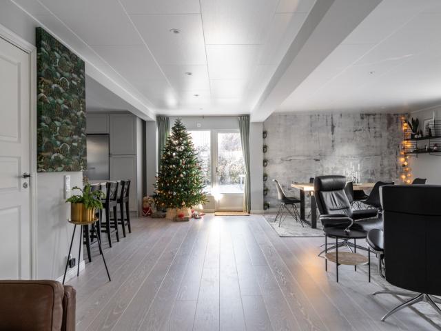 Lantvägen 12
