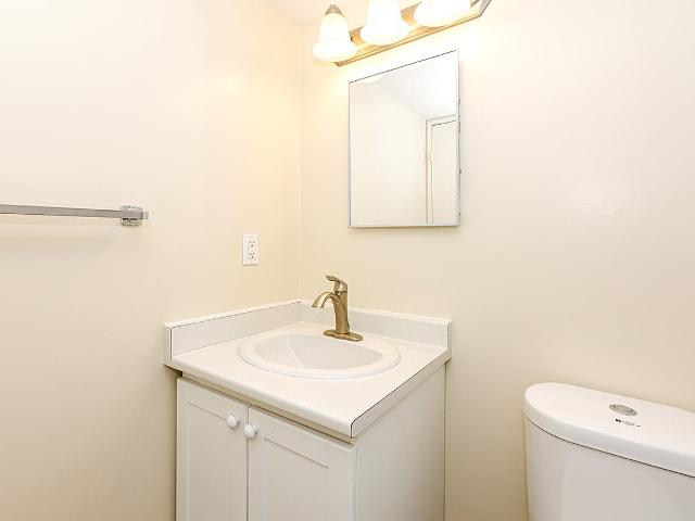 Lancelot Apartments 1 Bedroom Apartment for Rent at 295 Lakeshore Dr, North Bay, ON P1A 3N8 Tweedsmuir