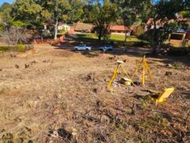land on the market in waterkloof heights