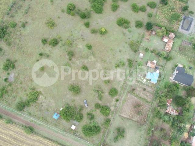 Land for sale Ngobit, Nyeri Nyahururu Road, Laikipia PID: 8AYBZ | PropertyPro