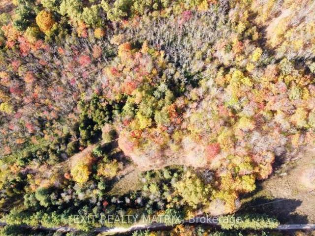 Land Frontenac ON LS102629517