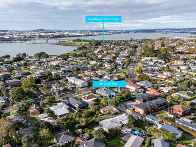 Land Goldmine in Mangere Bridge