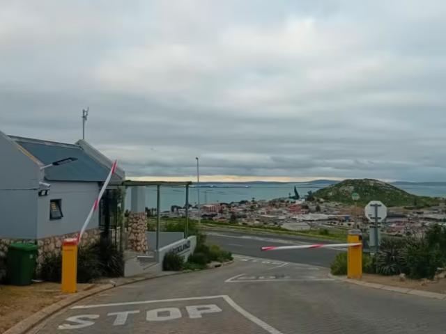 Land Saldanha Heights Saldanha Heights 103377981
