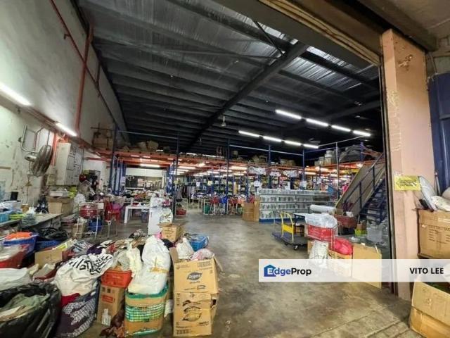 Land Size 22000ft Factory & Warehouse for Rent