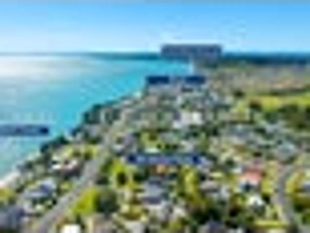 Land, Views & Lifestyle
