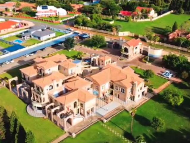 House 38 Bedroom Ruimsig Roodepoort 3500000 DS87772290