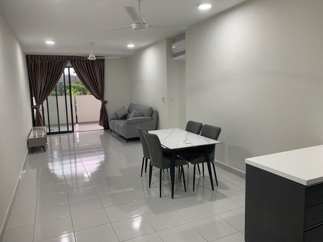 Landed Concept Unit in Condo for Rent