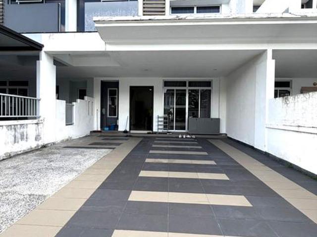 Landed house for rentHorizon hill