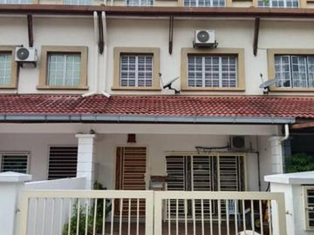 Landed House for Sales PUCHONG Below market value fast Hot