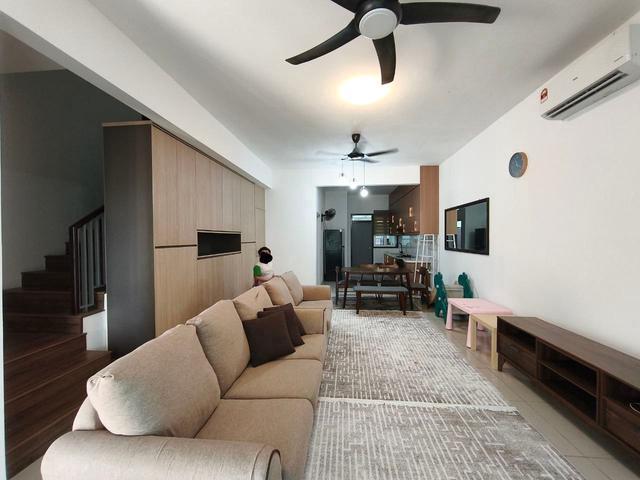Landed House Facing Open For Rent at Bandar Serenia Kota Warisan