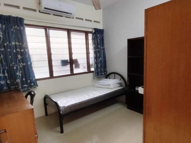 Landed house near to LRT @ Taman Paramount, Petaling Jaya, Taman Aman, Amway HQ, Kelana Jaya Line, Paradigm Mall